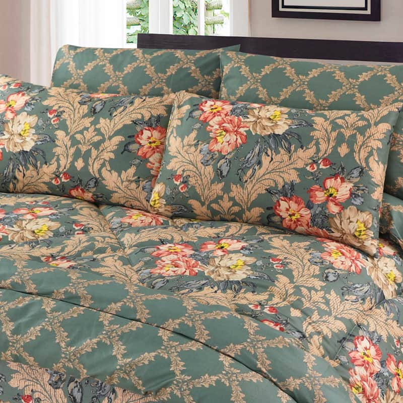 Petal Dream Comforter Set – 7 PCS